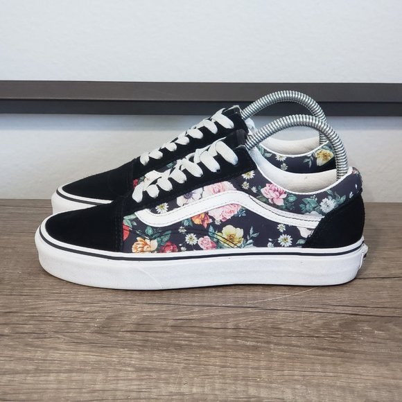 Vans Shoes - Vans Old Skool Women's Skate Shoes Size 7 Black/Floral